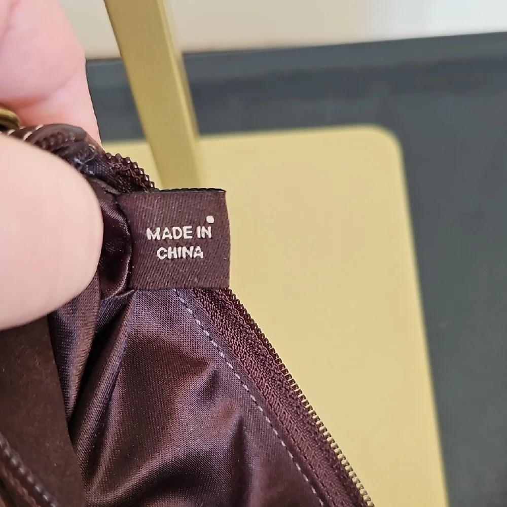 Coach Vintage 9155 Suede Fringe Wristlet Like New - Picture 8 of 11